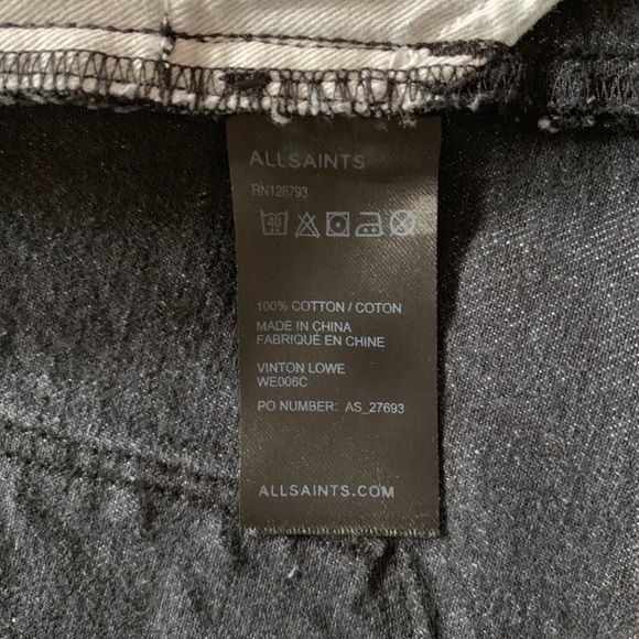 Black denim shorts - Picture 4 of 4